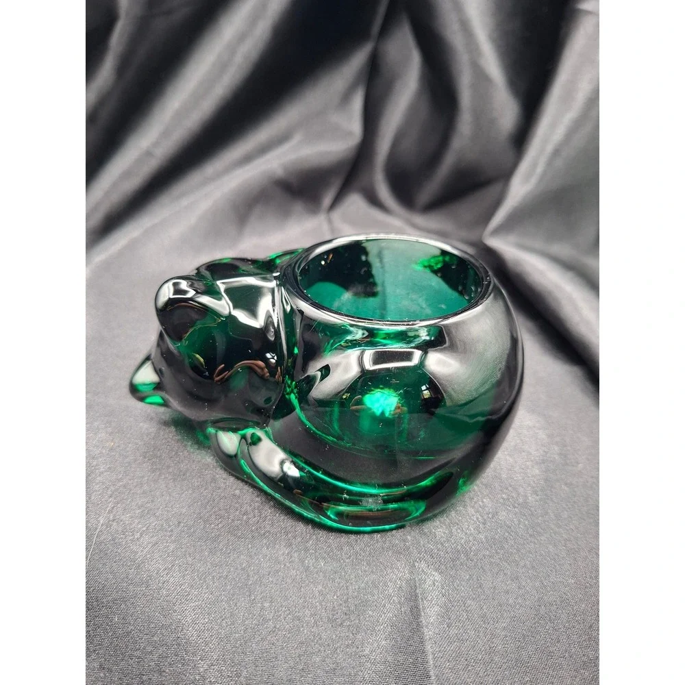 Vintage Emerald Green Art Glass Sleeping Cat Votive Candle Holder Figurine